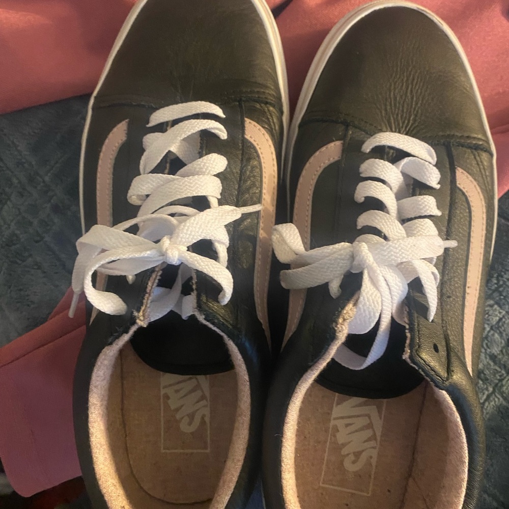 Pink black white vans